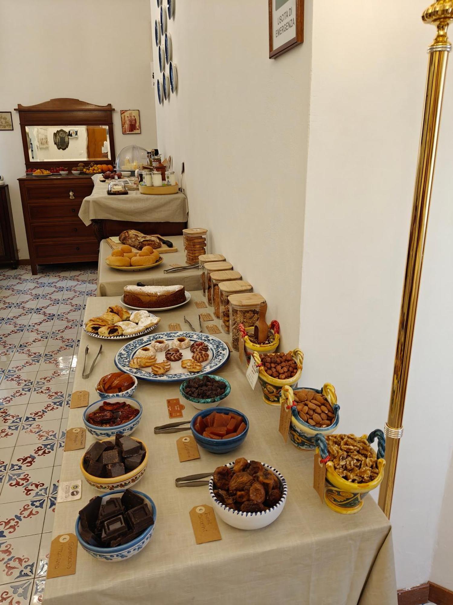 B&B Villa Maiolica San Leone Buitenkant foto